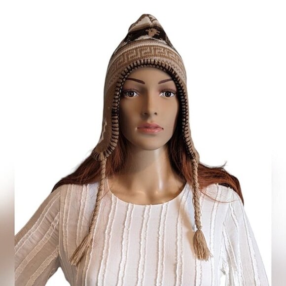 Unisex Peruvian hat, with fleece lining is handmade - Picture 2 of 8